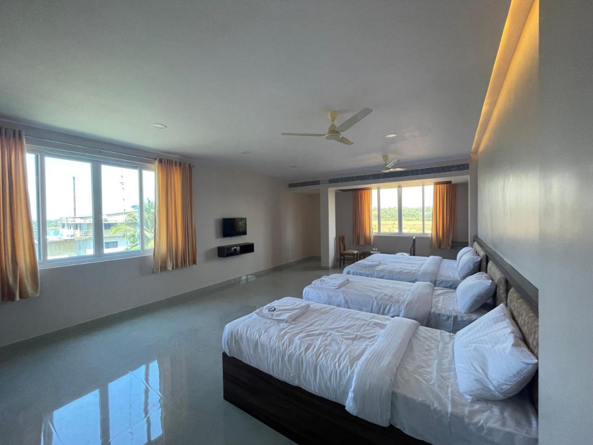 Hotel Lavender Elite Haldipur エクステリア 写真