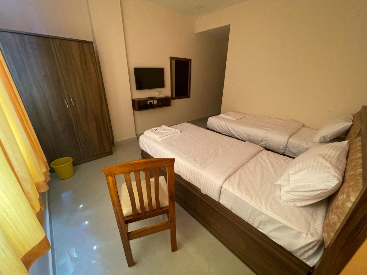 Hotel Lavender Elite Haldipur エクステリア 写真